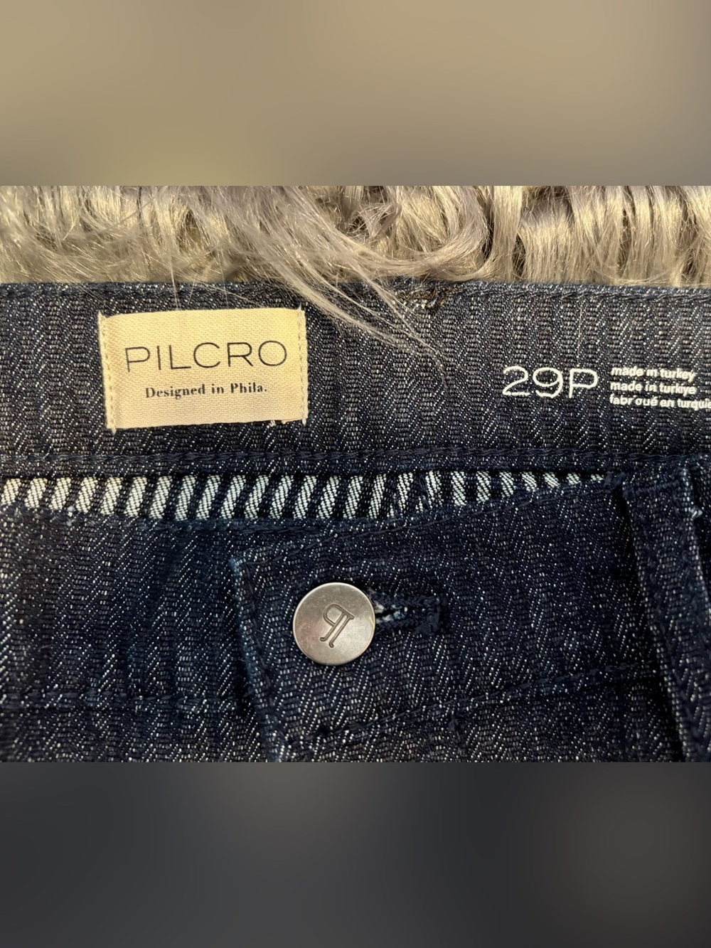 New Anthropology Pilcro Dark Blue Wide-Leg Cuffed Jeans - Picture 6 of 8